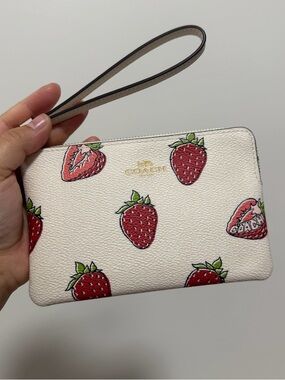 COACH White Strawberry Print Wristlet Clutch